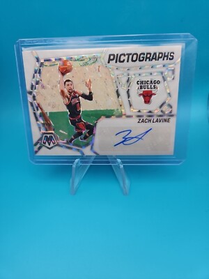 【NBAカード】Zach Lavine AUTOカード Zach Lavine 2017-18 National Treasures Signatures /99 On