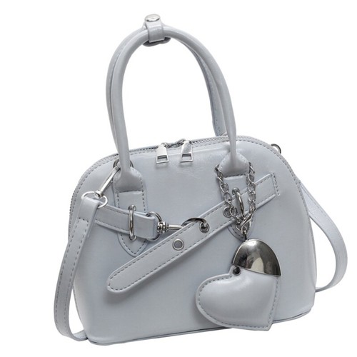 Elegant PU Shell Shoulder Bag Handbag with Heart Pendant and Adjustable Strap - Picture 5 of 12