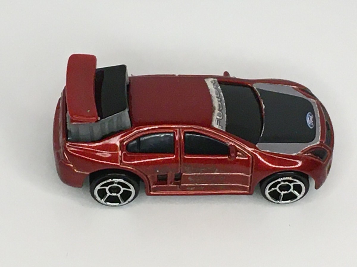Mattel Ford Fusion Diecast Car McDonalds Happy Meal Toy 2006 Red
