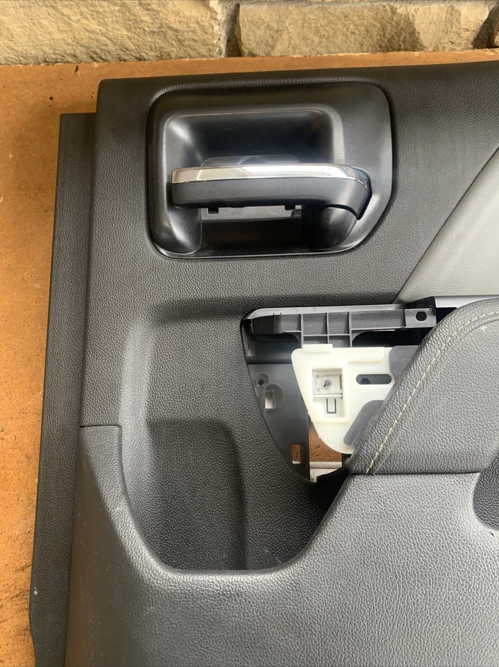 Sierra 1500 2500HD 3500HD 2014 2015 panel de puerta interior trasero derecho negro Foto 3 de 4
