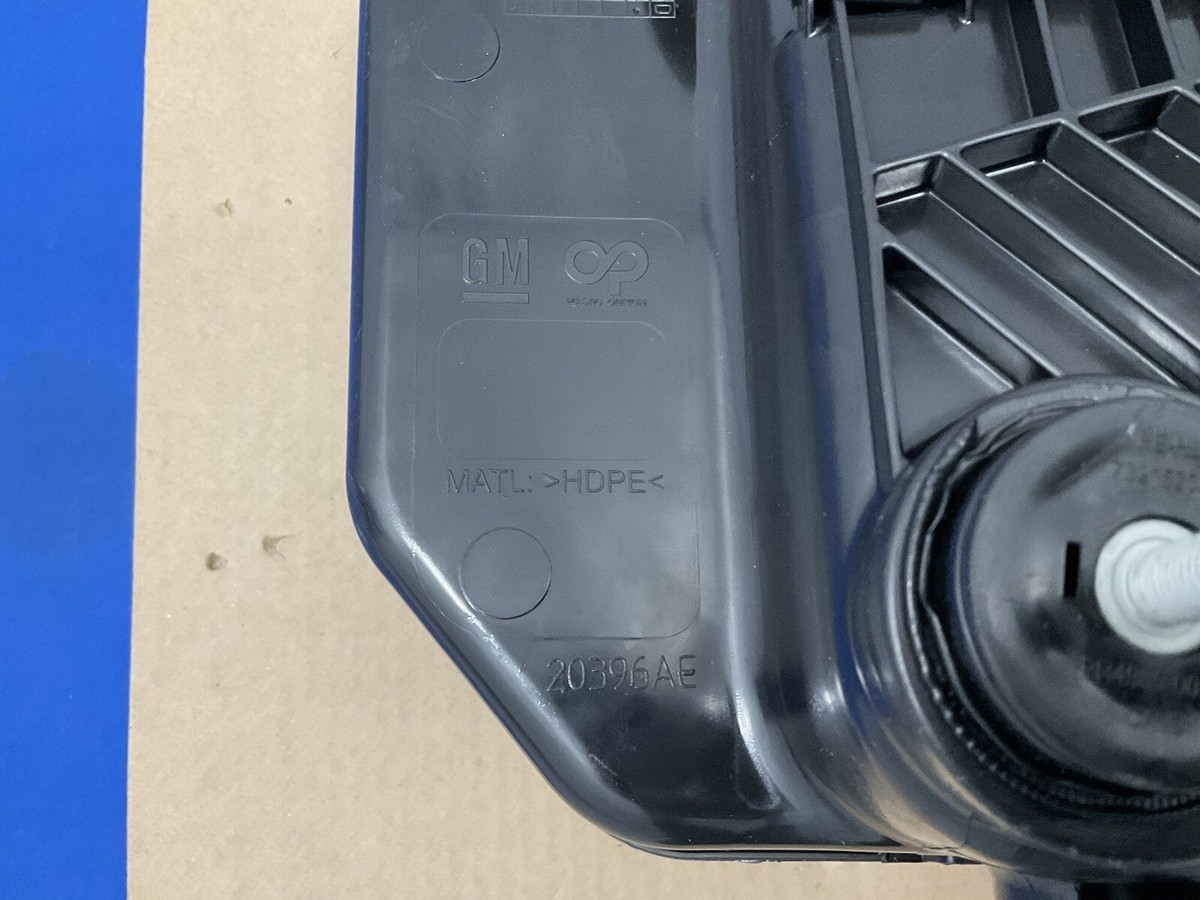 Genuine GM Emission Reduction Fluid Tank OEM 87821864 85138746 | eBay