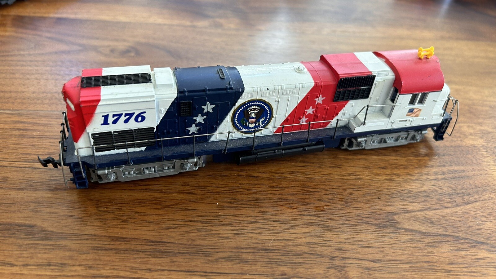 MANTUA / TYCO HO scale BICENTENNIAL 1776 DIESEL Untested eBay