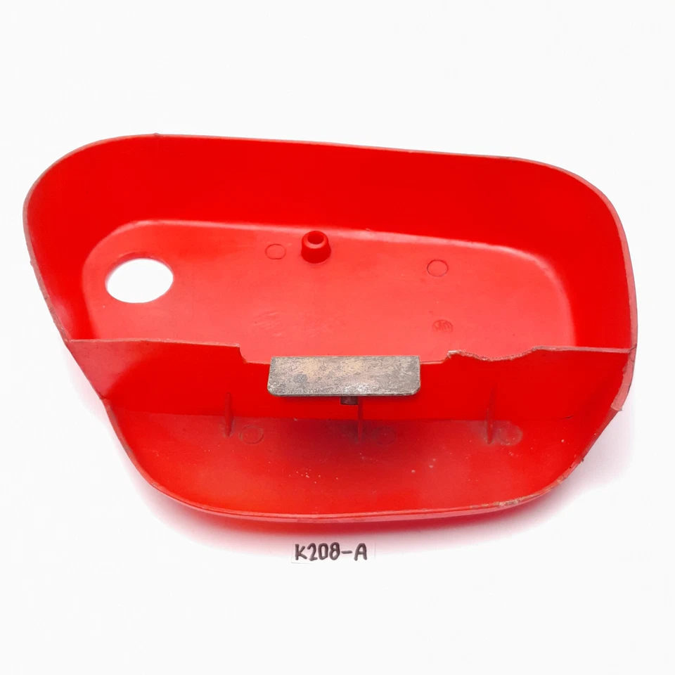 Caja de herramientas de cubierta lateral Honda C50 C65 C70 C90 CM90 CM91 NUEVO DE STOCK Foto 2 de 4