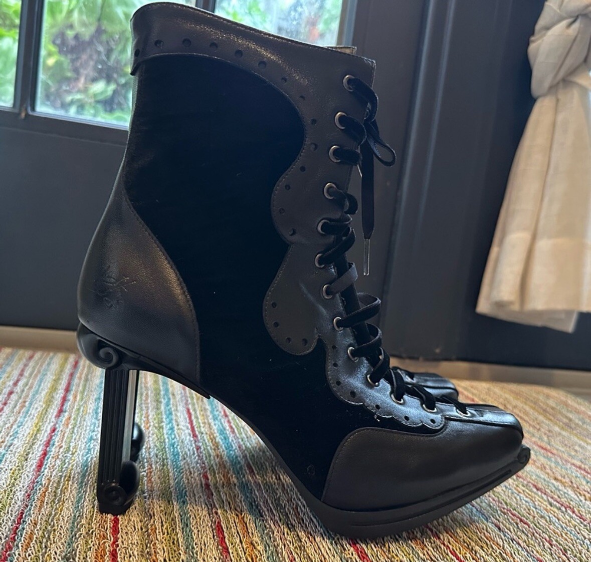 John Fluevog Queen of Prussia Frederika Black Lace-Up Heeled