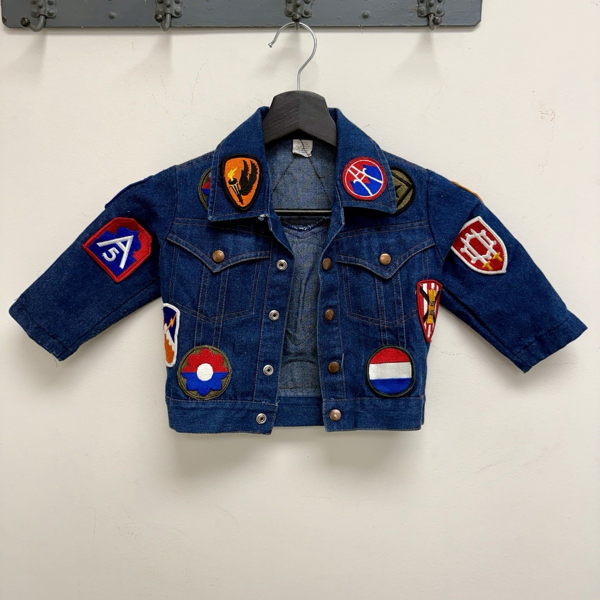 Vintage 1950-1960s Kids Jean Jacket US Army Patchwork WWII 101st