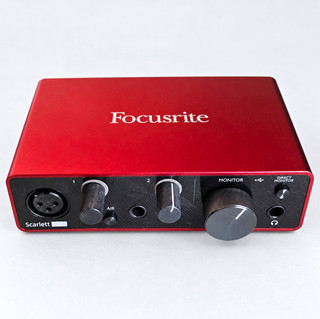 Focusrite Scarlett Solo USB Audio Interface Phantom Power Direct Monitor