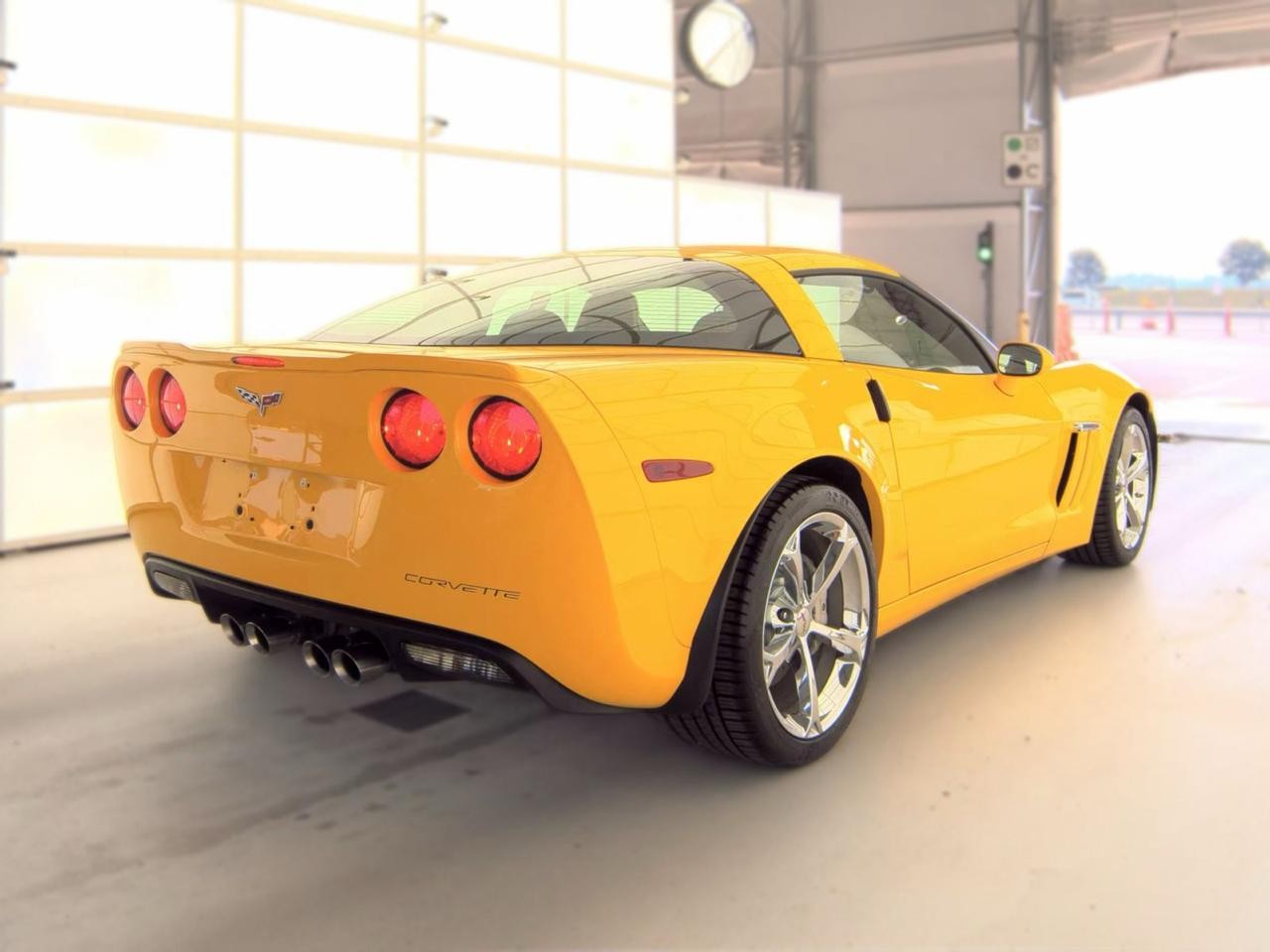 2010 Yellow Chevrolet Corvette   | C6 Corvette Photo 9