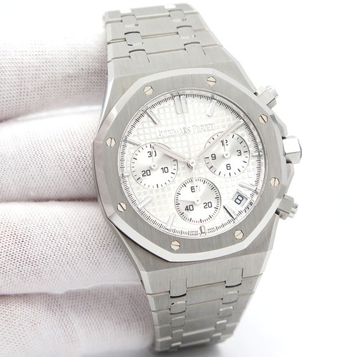 Audemars Piguet 26240ST Royal Oak Chronograph with Silver Dial