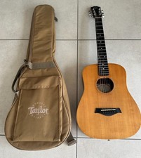Baby Taylor BT1 small acoustic guitar and gig bag
