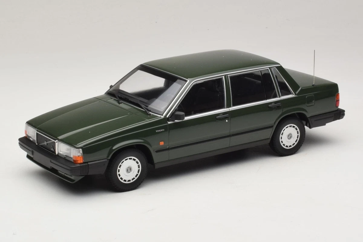 Volvo 1:18 Diecast & Toy Vehicles for sale | eBay