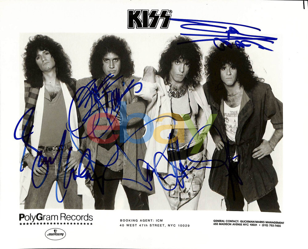 KISS (4) Simmons, Stanley, Carr +1 Signed 8x10 Publicity Photo