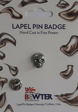 Human Skull Bones Pirates, English Pewter Lapel Pin Badge, Coat-Hat Badge BEW136