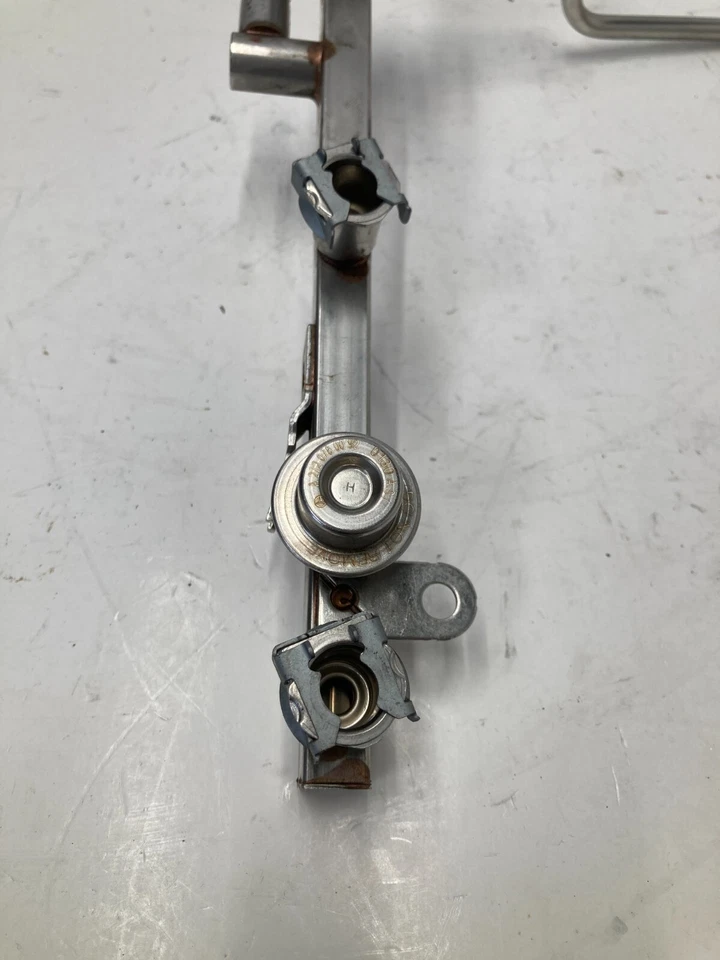 Marco de riel inyector de combustible del motor 10-14 Mercedes Benz E350 cupé OEM A2720780092 Foto 2 de 4