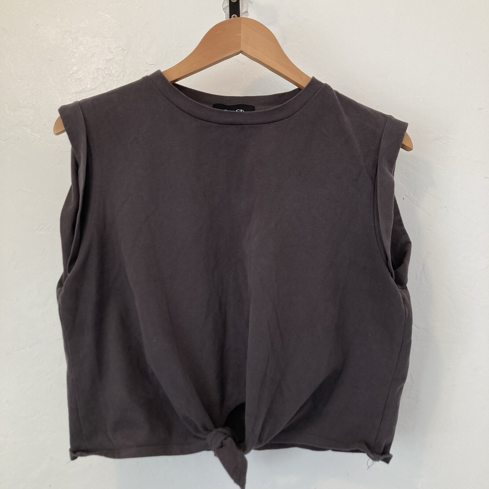 CIDER Solid Round Neckline Twist Short Sleeve Cro… - image 3