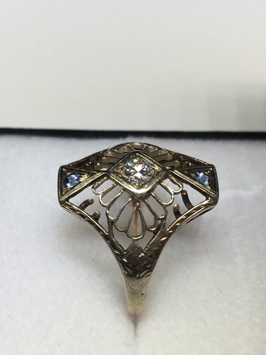 Art Deco (ca. 1920) 14K Yellow Gold White Gold Diamond & Sapphire Ring (Size 7) - Picture 3 of 11