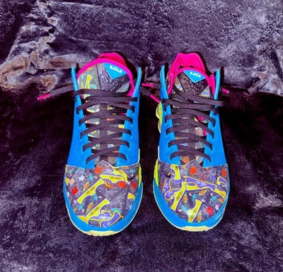 Size 11 - Nike LeBron 19 Low LeBronival