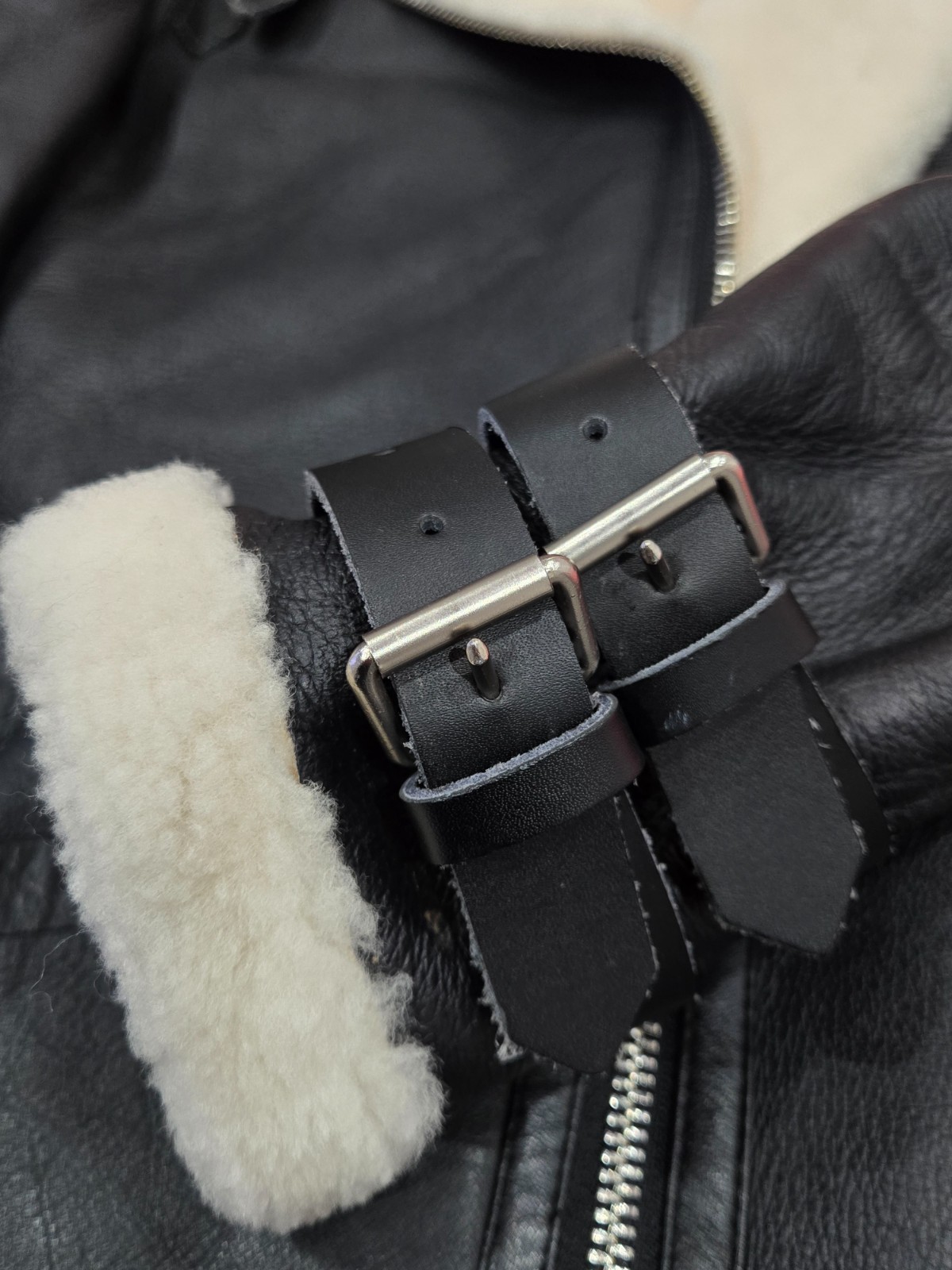 Acne Studios Black Leather Shearling Buckle Jacket Model: Velocite image 4
