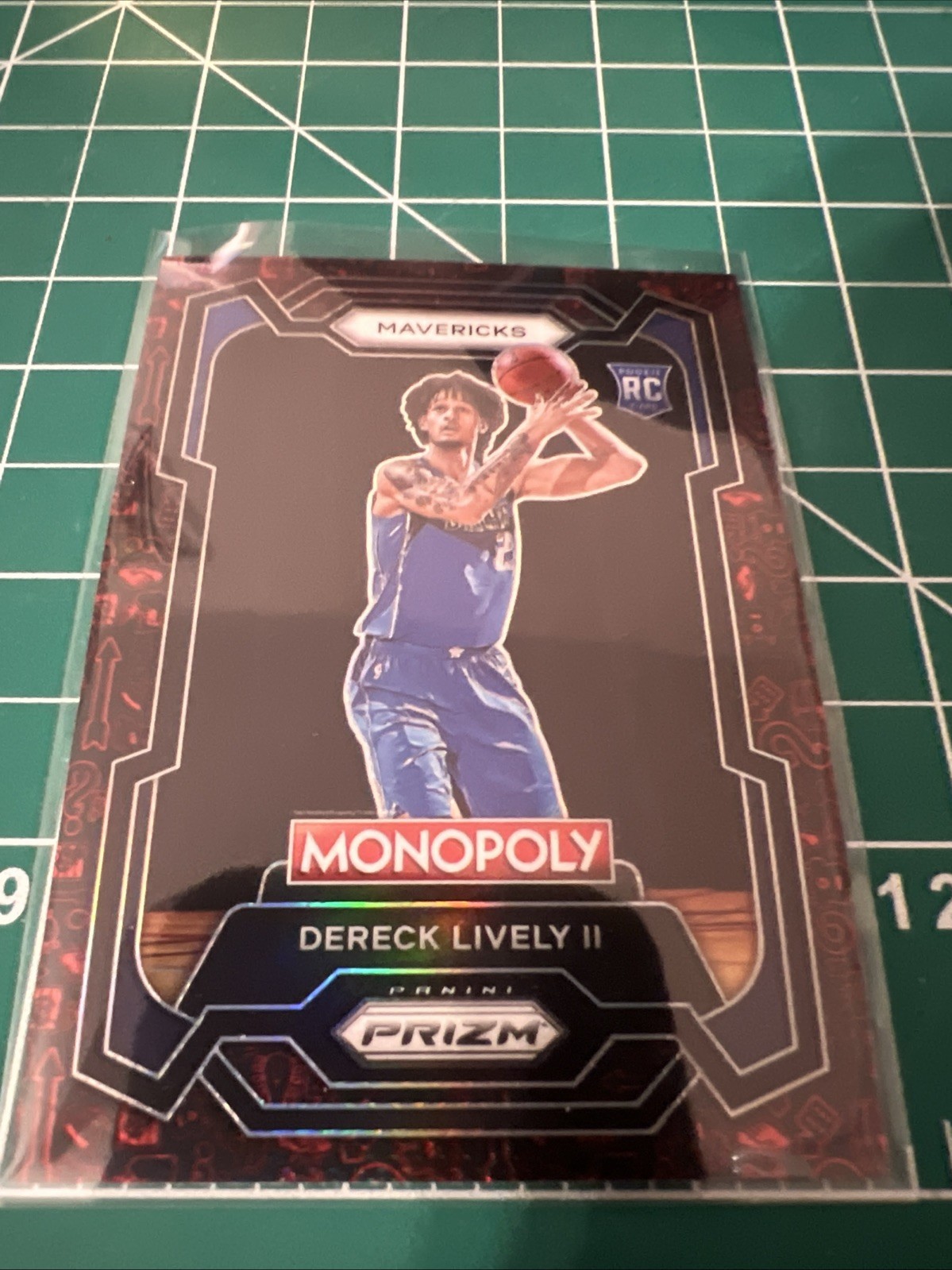 2023-24 Panini Prizm Monopoly Red Icons Pattern Dereck Lively II #24 Rookie RC
