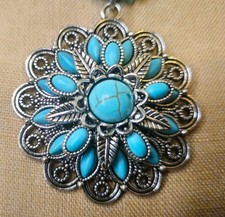 Turquoise Stone Flower Necklace