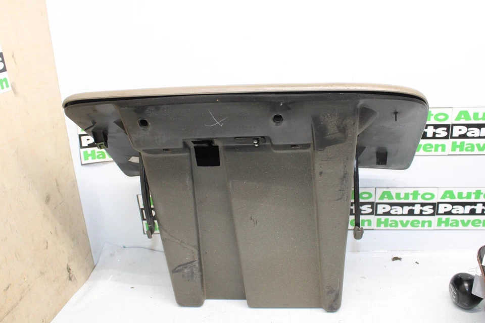 Conjunto de guantera Chevrolet Malibu 00-03 bronceada usada OEM pestillo lateral Foto 4 de 4