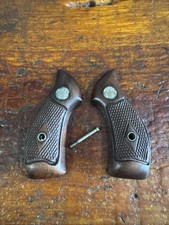 Vintage Smith Wesson Diamond Center Magna Grips For J Frame Round Butt