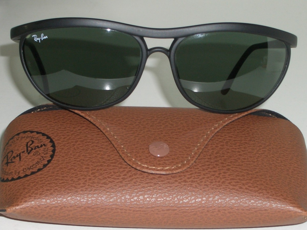 VINTAGE B&L RAY BAN W1655 PS3 MATTE BLACK G15 UV CATS CURVED