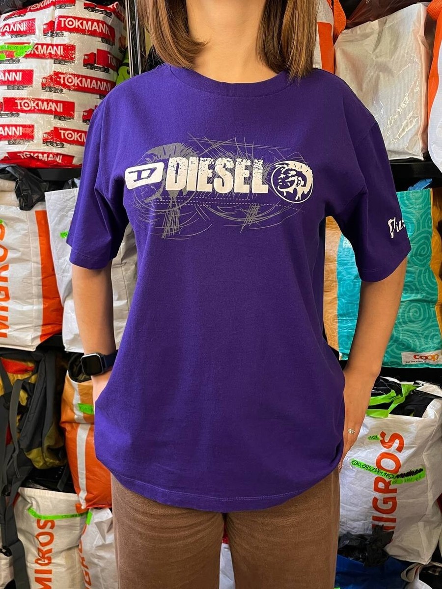 Diesel vintage rare y2k big logo women's t-shirt tees purple size