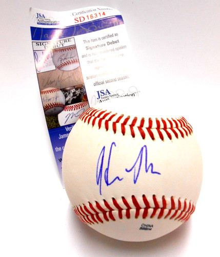 Giants Masaki Saito Autographed Ball Japan Baseball Major League