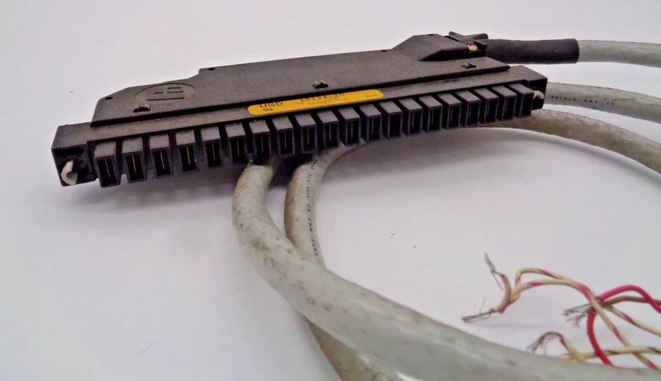 RELIANCE 15124-20 707226-11J 5 A 120 V CONNECTOR ASSEMBLY - Image 3 of 4