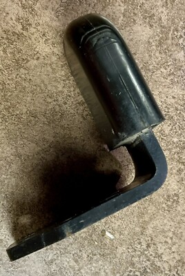 Paccar  Kenworth  Peterbilt   Hood Guide   Lower Support   L85-1169R     #13791