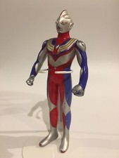 Bandai Ultraman Tiga Ultra Hero Series Godzilla Gamera