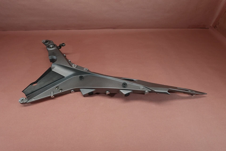 Soporte de montaje de subchasis trasero derecho Ducati Multistrada 1200 1200S 2010-2019 Foto 3 de 4