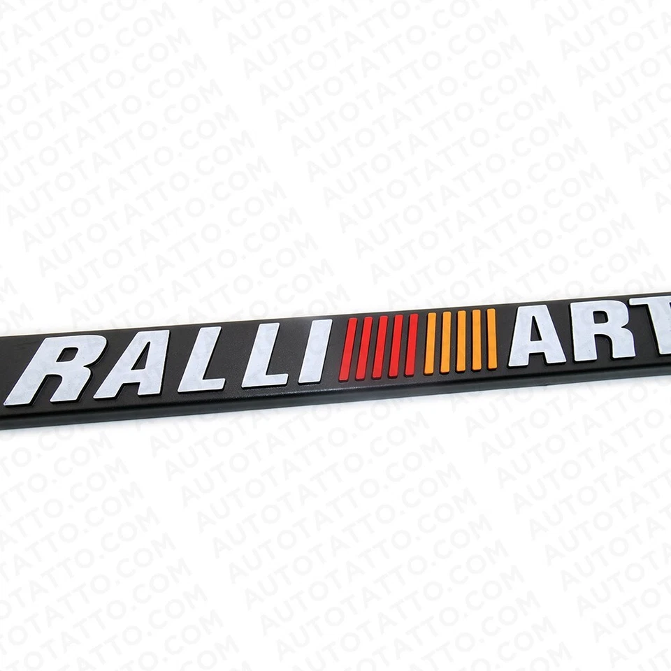 Cubierta de marco de matrícula 3D delantera trasera deportiva Mitsubishi Ralliart 2 piezas decoración Foto 3 de 4