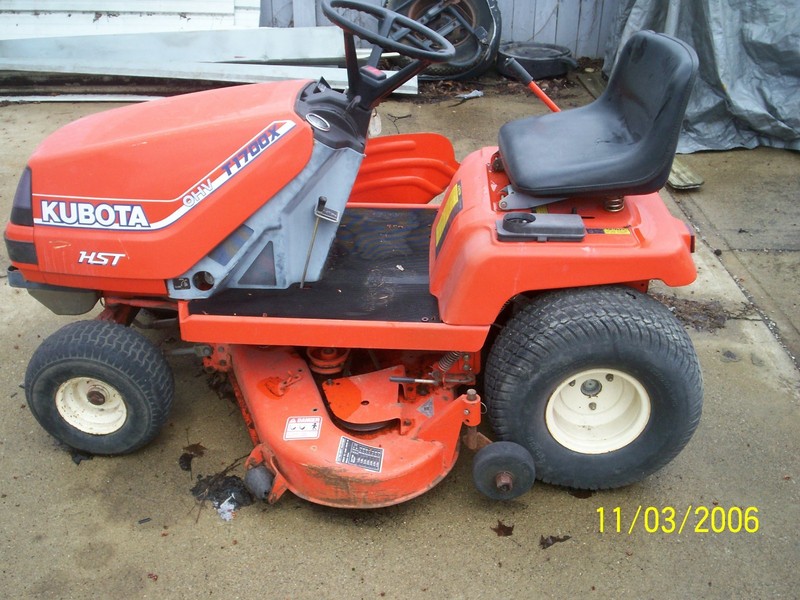 Kubota T1700X Lawn Tractor