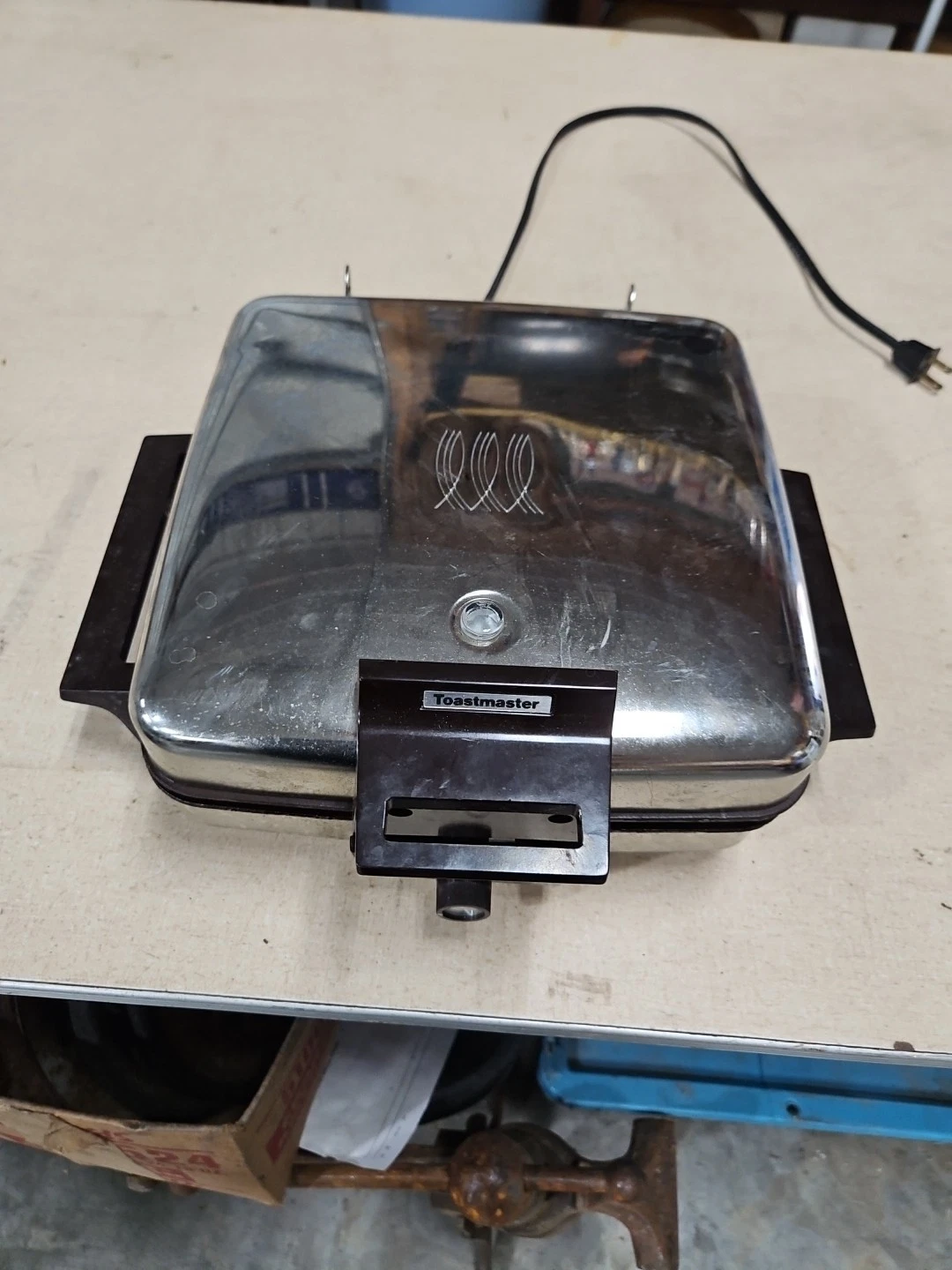 Toastmaster Waffle Maker Griddle 269 Chrome Reversible Plates Tested Works...