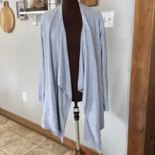 Barefoot dreams open waterfall cardigan women’s size L/XL gray fuzzy warm cozy