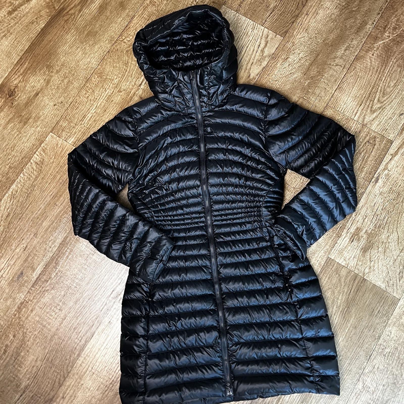 ARC'TERYX Arcteryx Nuri piumino d'oca grigio giacca donna taglia small nero con cappuccio invernale