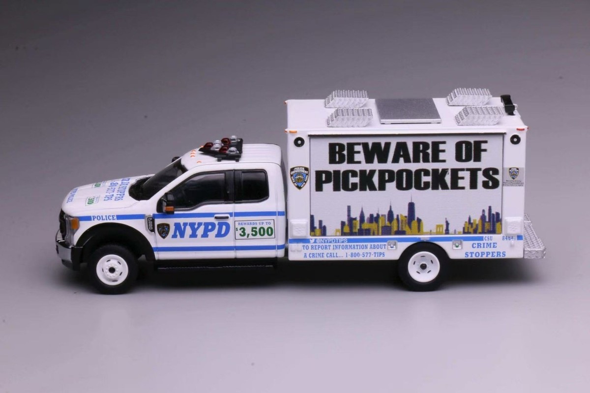 596 1:64 F550 New York City Public Safety Promotion Truck Diecast