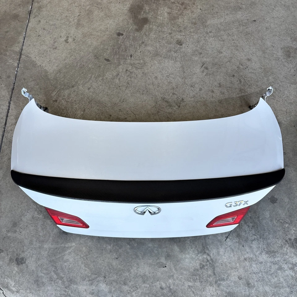 09-13 INFINITI G37 Trunk/Hatch/Tailgate 4 Door Sedan With Carbon Spoiler Camera - Image 2 of 4