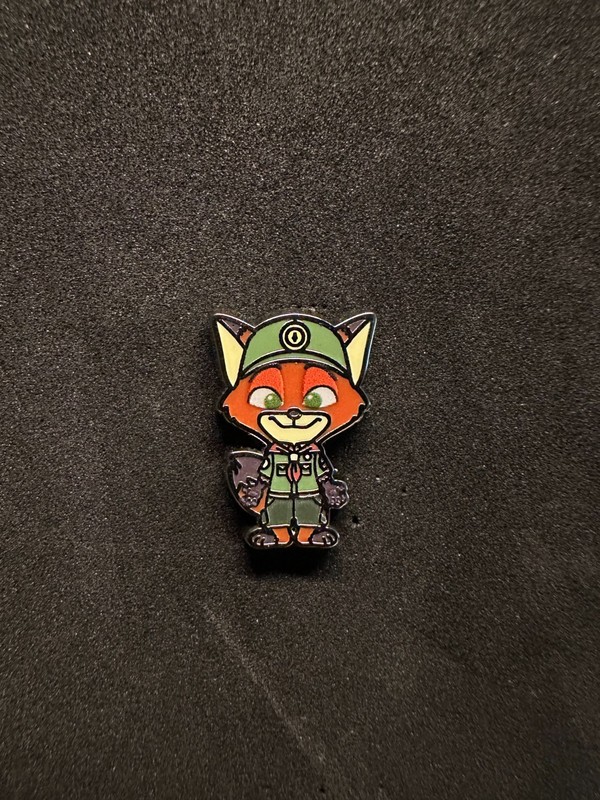 Disney PALM Jr Ranger Scout Nick Wilde Zootopia Pink a la Mode Mystery Pin LE 50