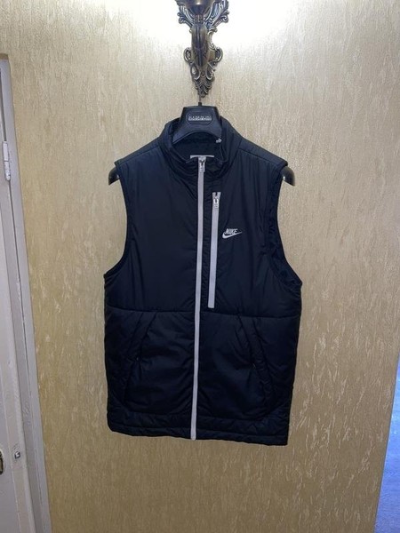Men Nike Vest Black S