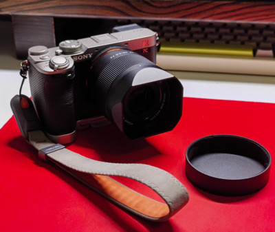 Black Metal Lens Hood For Viltrox 40mm F2.5 56 F1.7 Lens Sony E Mount Lens Hood