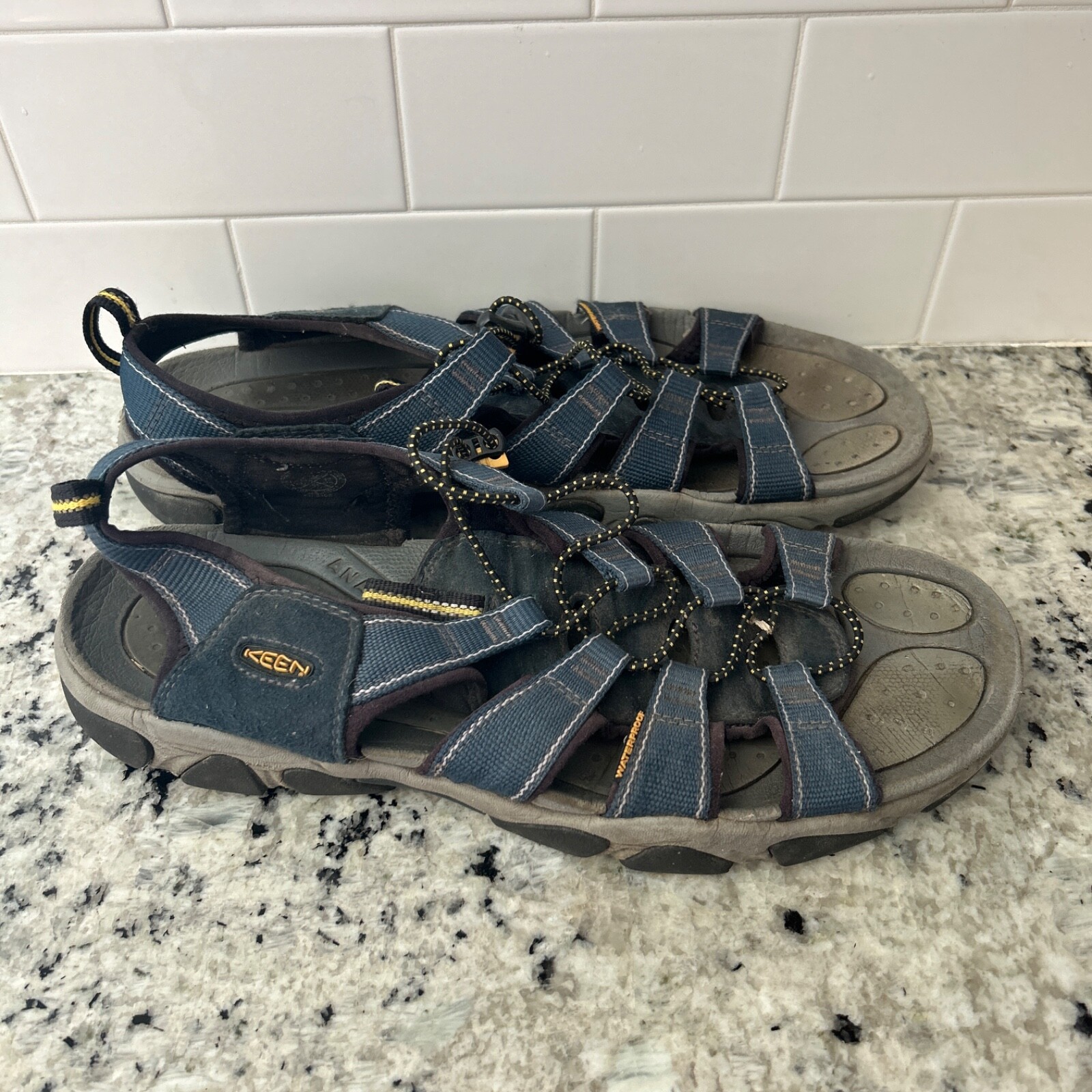 KEEN Sandali Uomo Newport H2 Punta Chiusa Acqua 1001931 Taglia 13 Blu Grigio