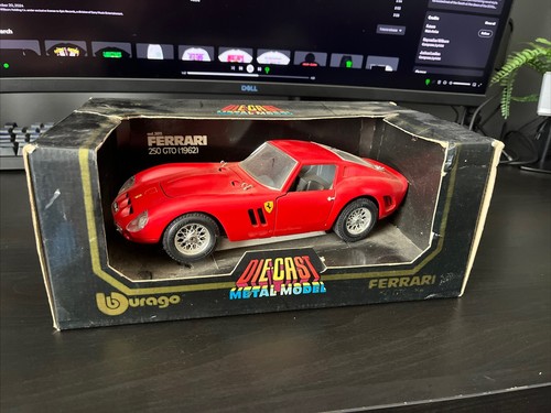 JOUEF EVOLUTION 1/18 FERRARI 250 GTO BERLINETTE 61 BON ETAT EN BOITE mt