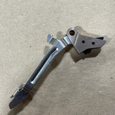 FLAT FACE CARRY TRIGGER W/ BAR FOR GEN 1-4 FOR GL0CK MOD 17, 19, 23, 26, 27, FDE