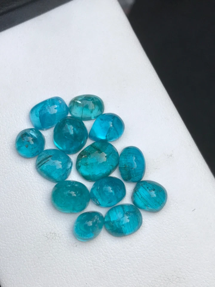 Lote al por mayor de cabujón apatita natural 33ct bonito color y brillo Madagascar Foto 2 de 4