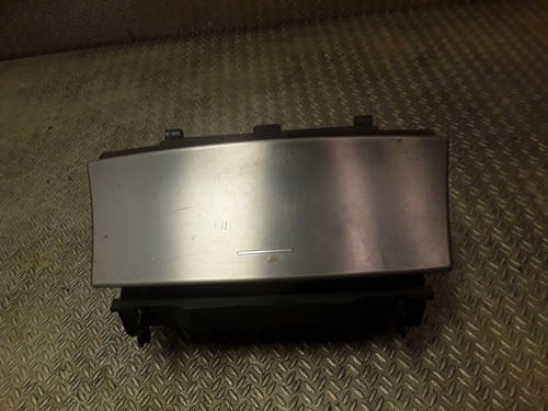 Mercedes W203 Aschenbecher Ablage C Klasse Coupe CL203 Original 2036805250