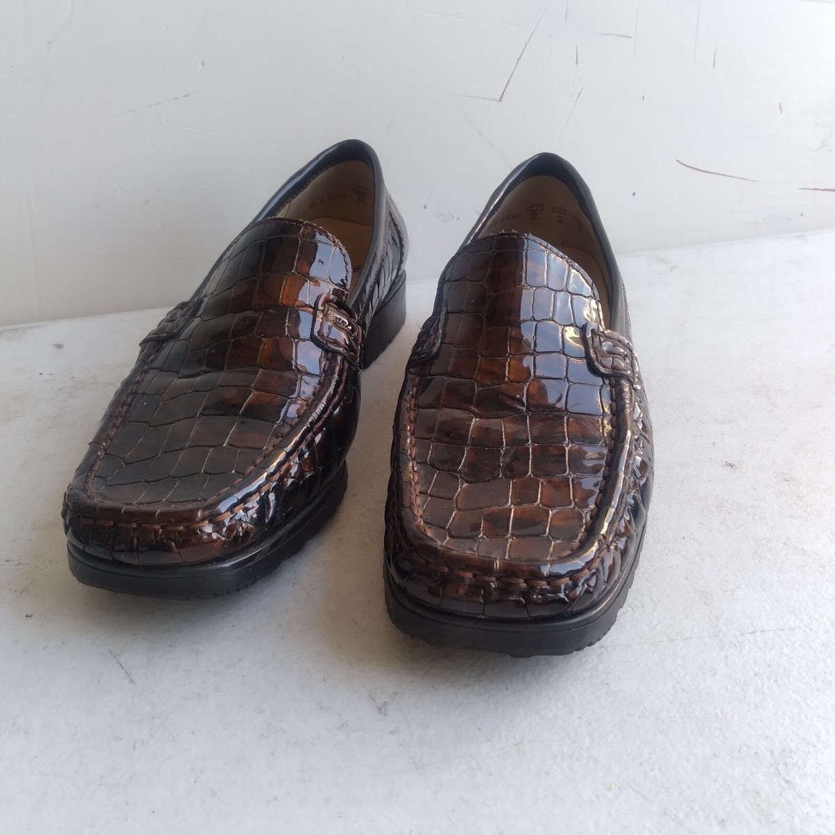 Rene by ARA Slip on Moccasins Brown Leather Croc print 