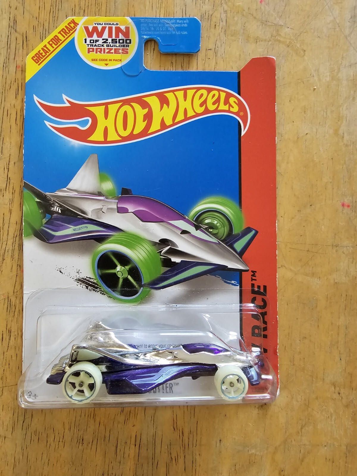 HOT WHEELS 2014 HW RACE #188/250 CLOUD CUTTER; PURPLE 