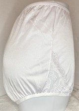 Vanity Fair Lace Nouveau Shiny Nylon Panty Full Semi Sheer 11/4XL Pure White NWT